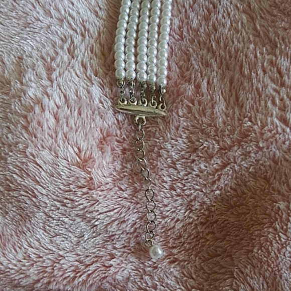 Pearl Choker - Picture 3 of 5